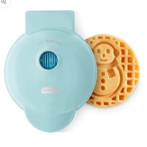 Snowman Mini Waffle Maker
